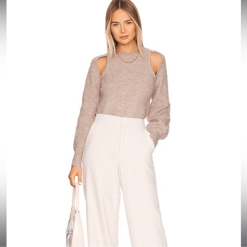 ASTR The Label Adira Sweater Taupe XS EUC Cutout Neutral Knit Pullover